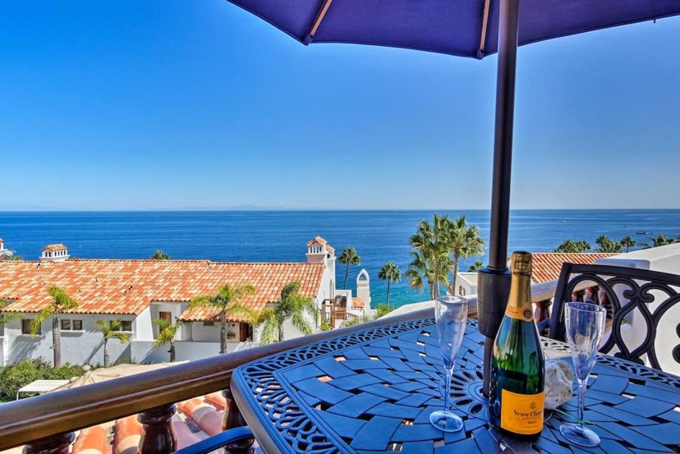 Gorgeous Oceanfront Villa With Panoramic Views อาวาลอน ภายนอก รูปภาพ